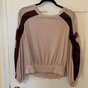 Free People/ purple/pink balloon sleeve top